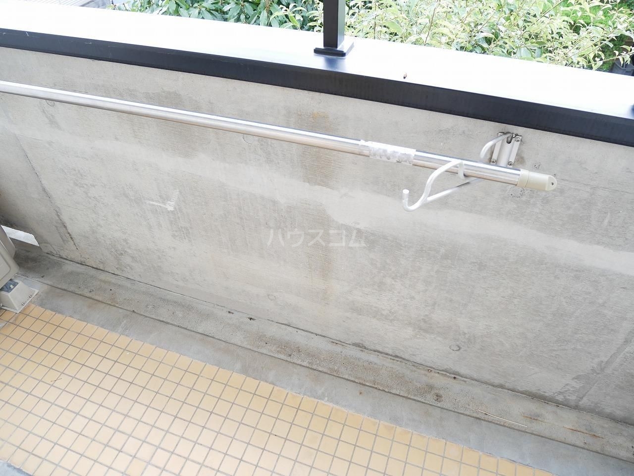2/3 駐車場