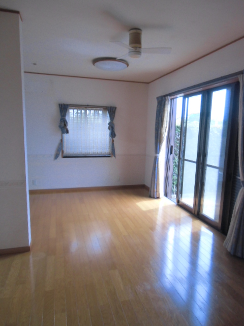 4/22 リビング/ダイニング