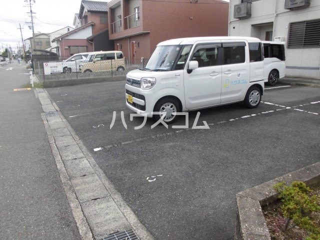 16/24 駐車場