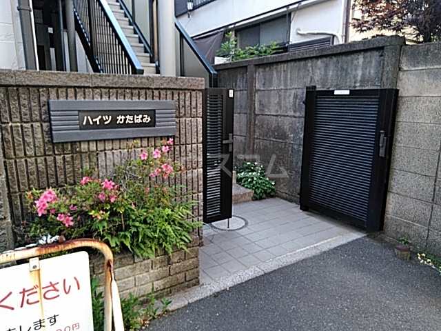 19/29 エントランス