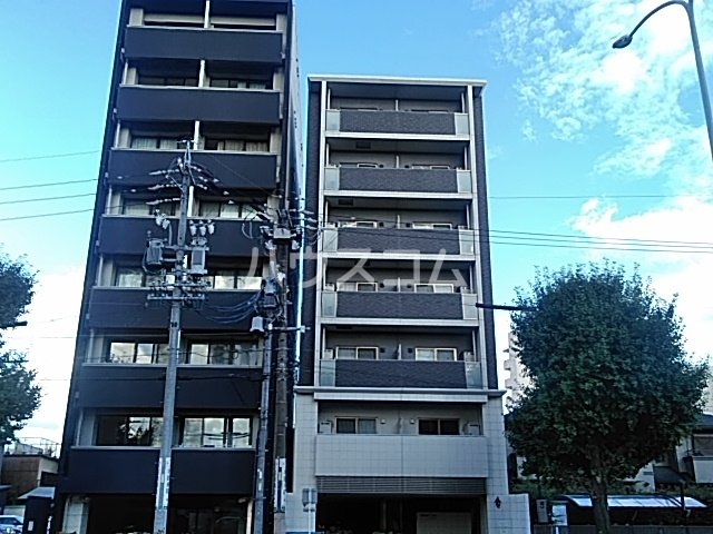 ウエスト　メゾン　マルキーズの外観