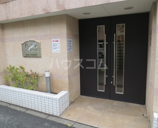 15/25 エントランス