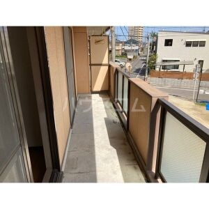 14/23 バルコニー