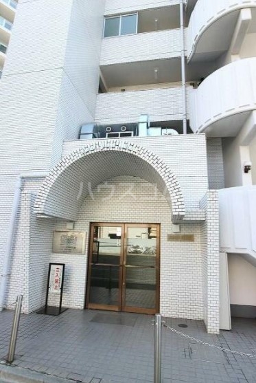 14/22 エントランス