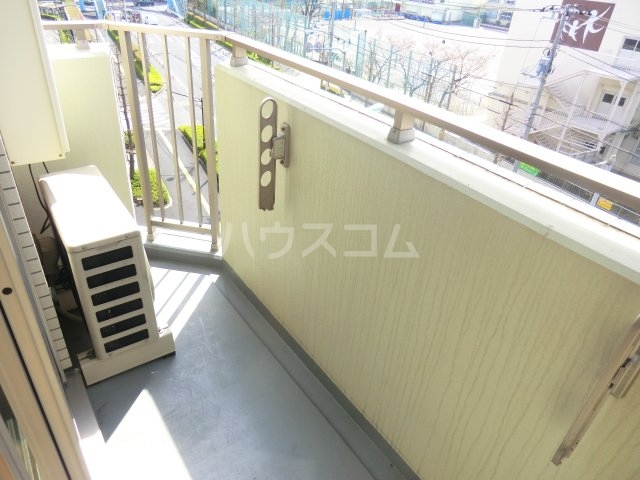 18/25 バルコニー