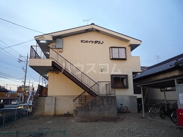 14/22 エントランス