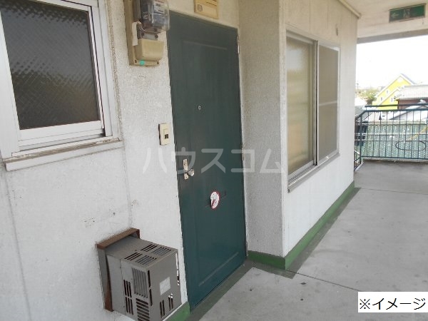 16/25 エントランス