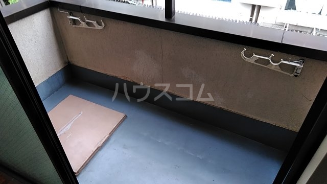 20/28 バルコニー