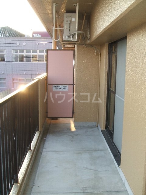 18/30 バルコニー