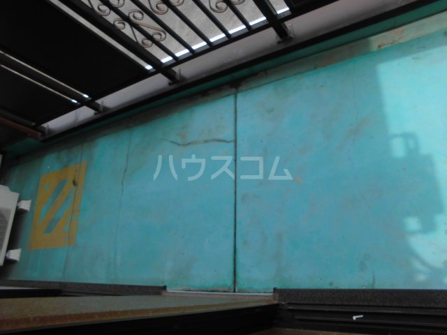 19/30 バルコニー