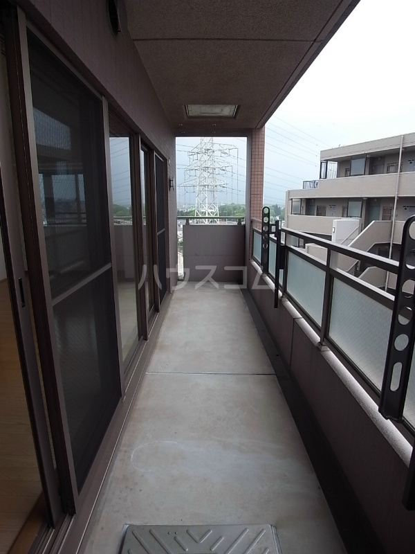 17/30 バルコニー