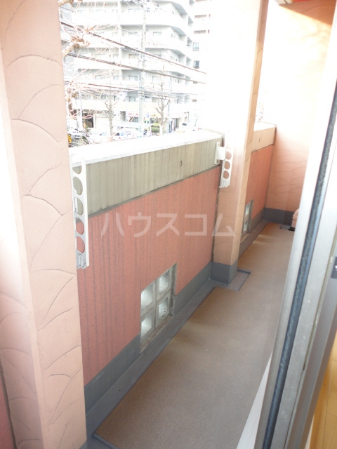 17/28 バルコニー