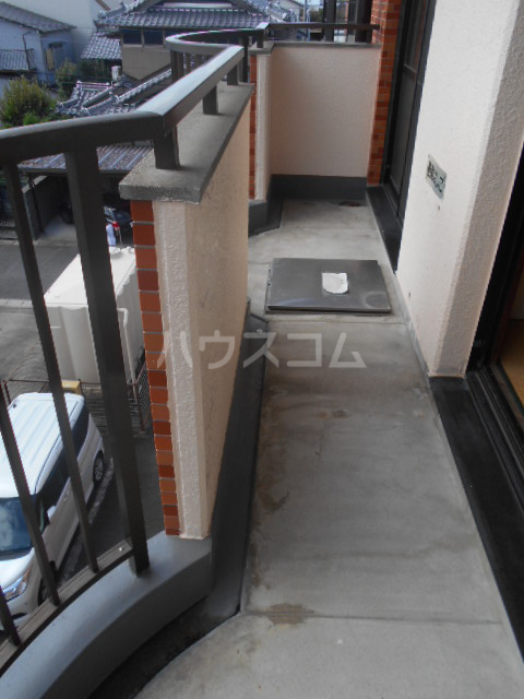 21/30 バルコニー