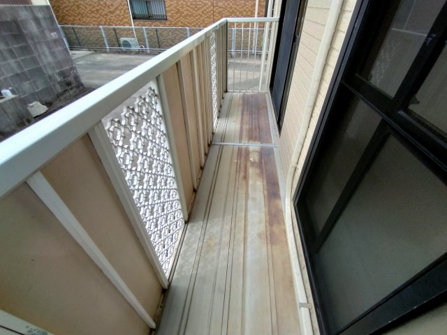 21/30 バルコニー