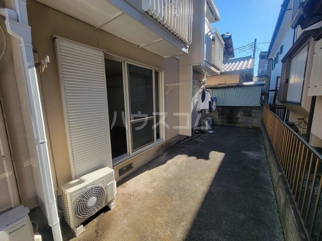 23/30 バルコニー