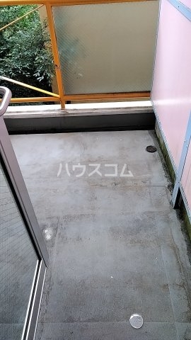 20/30 バルコニー
