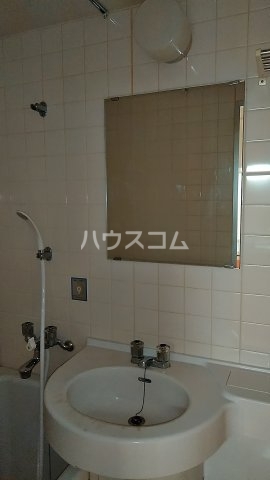 17/30 洗面