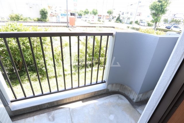 18/23 バルコニー