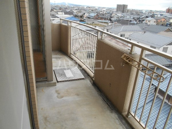 16/28 バルコニー