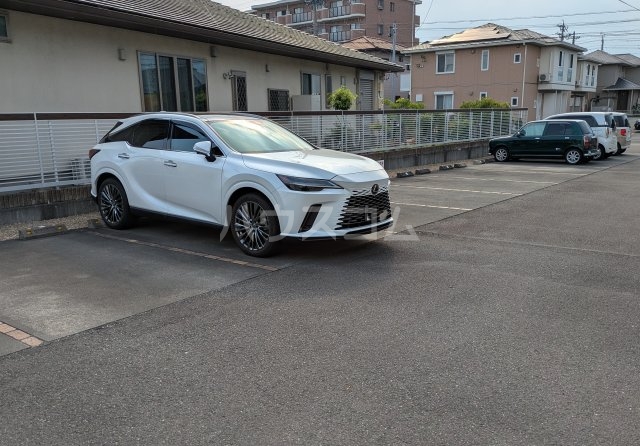 2/2 駐車場