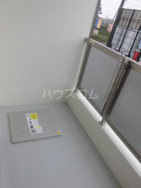18/23 バルコニー