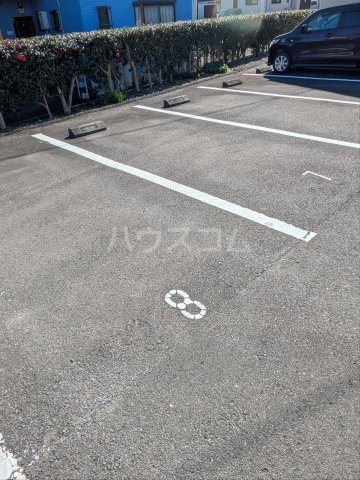 ベルハイツＢ駐車場