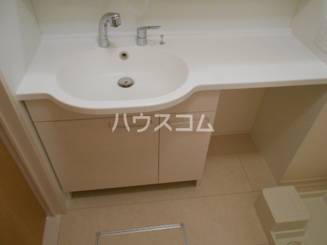 13/28 洗面