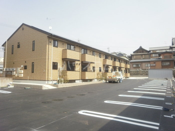 18/26 駐車場