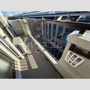 13/26 バルコニー