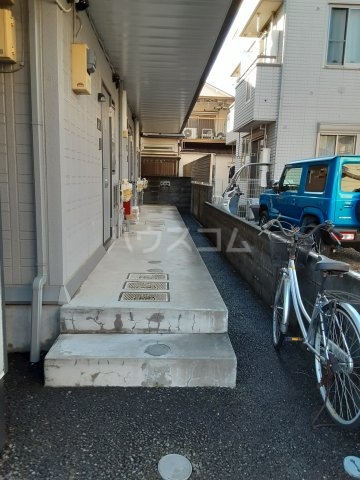 21/26 エントランス