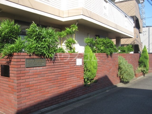 15/25 エントランス