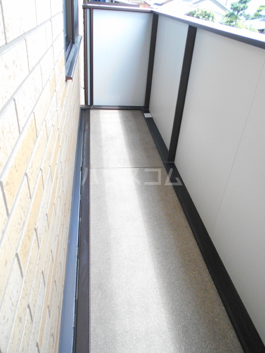 13/23 バルコニー