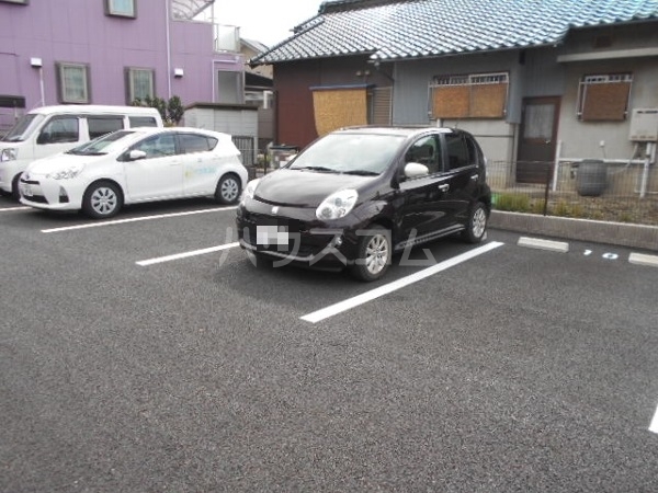3/10 駐車場
