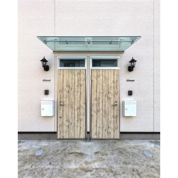 17/28 エントランス