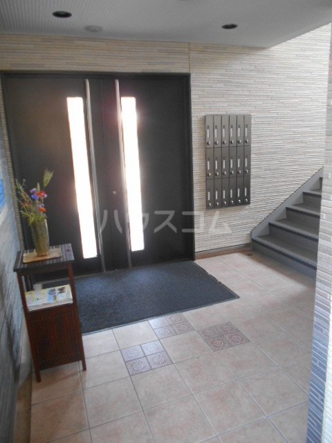 2/13 エントランス