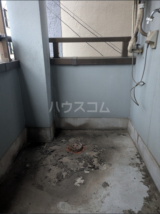 14/23 バルコニー