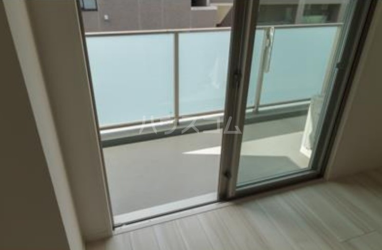 14/27 バルコニー