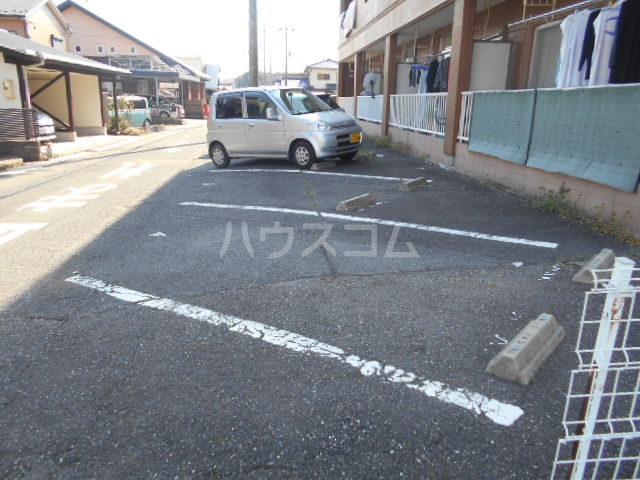 17/26 駐車場