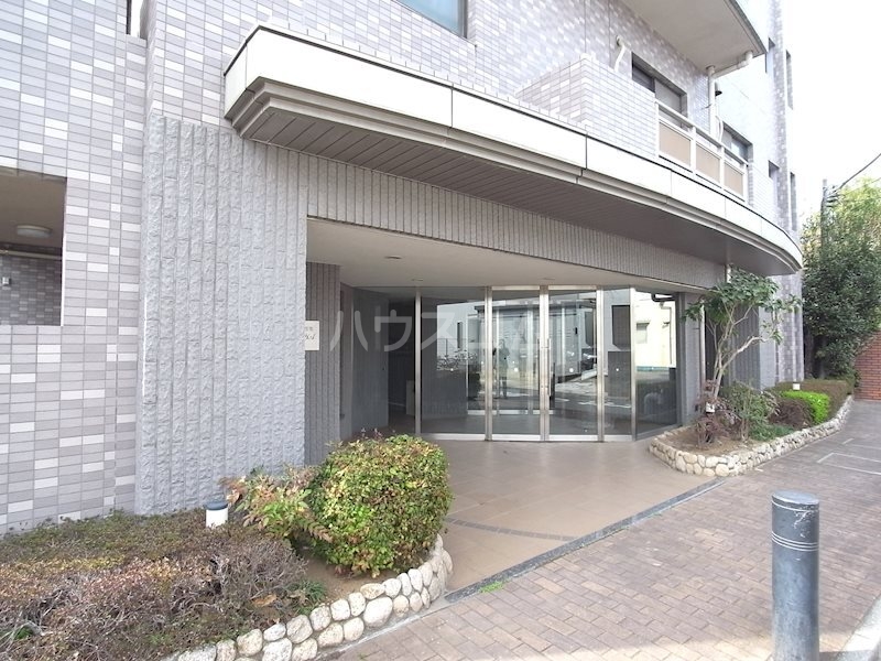 2/6 エントランス