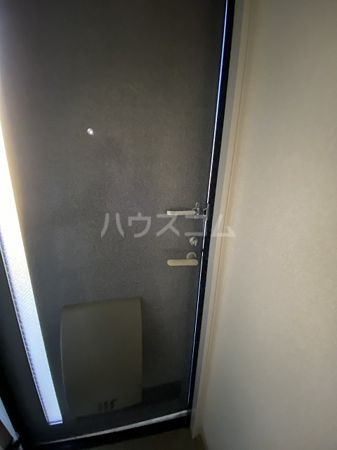 14/30 玄関