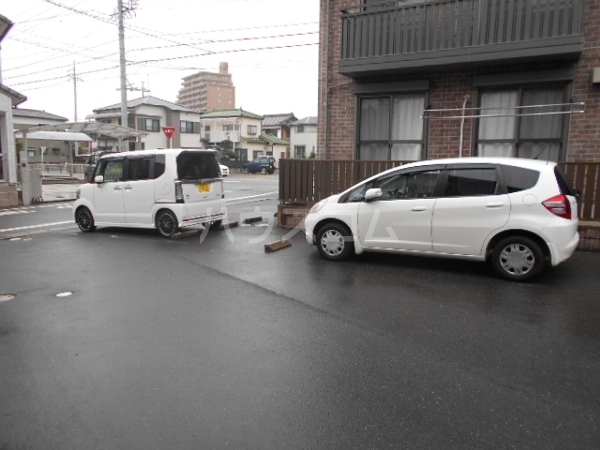 2/10 駐車場