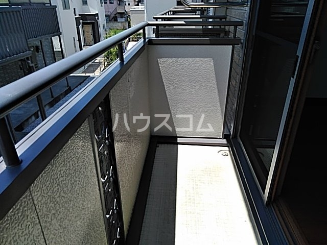 19/30 バルコニー