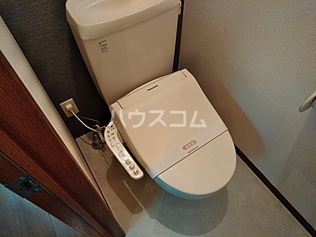 13/30 トイレ