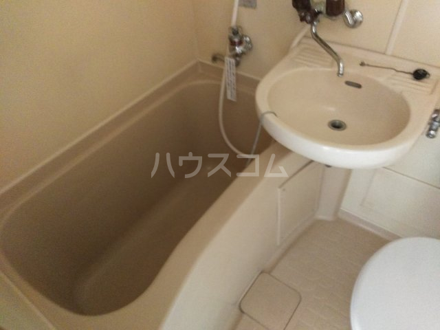 浴室