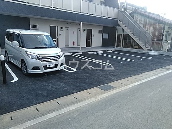 22/29 駐車場