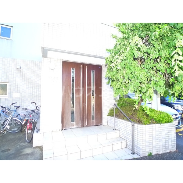 14/24 エントランス