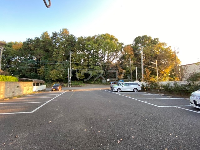 19/29 駐車場