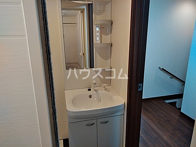 13/27 洗面