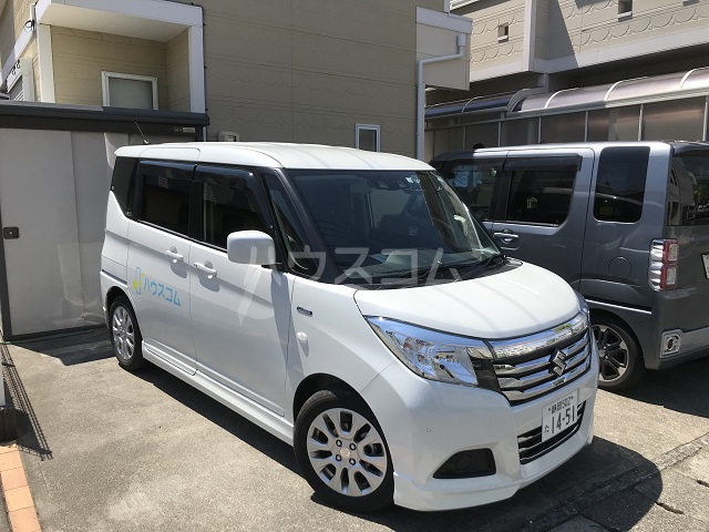 18/21 駐車場