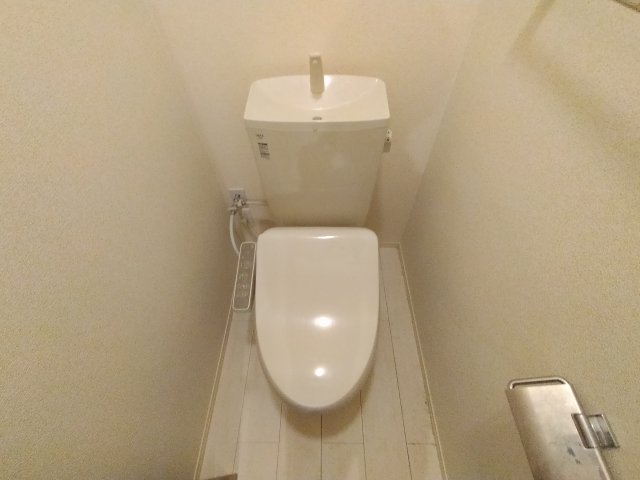 14/30 トイレ